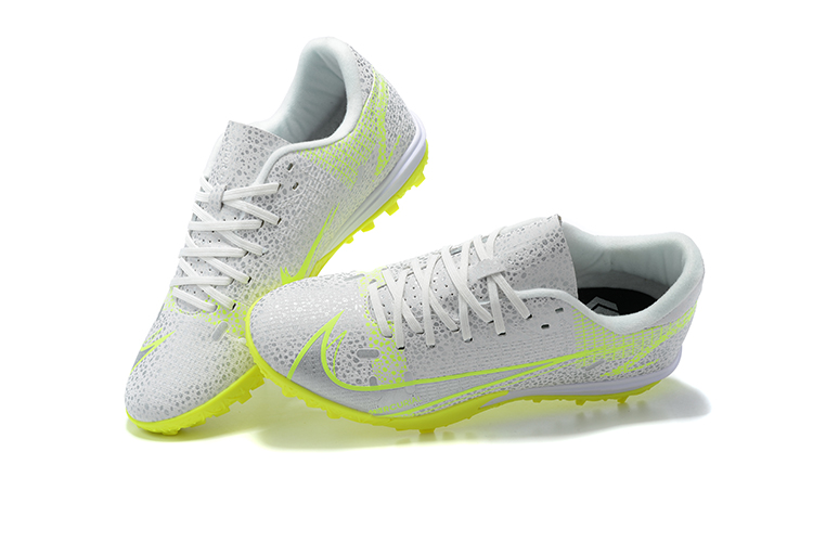 (Arrival) Nike Assassin's 14th Generation MD Grass Nail Football Shoes Nike Vapor 14 Academy TF 39-4510