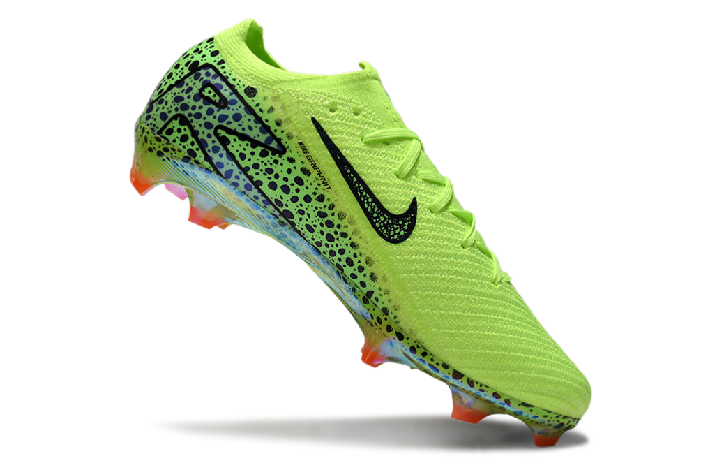 (Arrival 36-45) PREDATOR Elite ACCURACY BOOTS FG 36-457