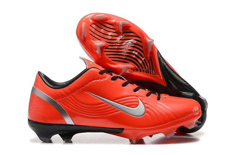 (Arrival 39-45) Nike Assassin's 1st Generation Daluo exclusive grass nail MD soccer shoes Nike Air Zoom Mercurial Vapor XVI Elite TF39-4510