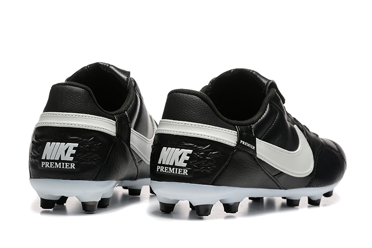 (Arrival 39-45) Nike low-top waterproof fully knitted moonsha FG football shoes NIKE PHANTOM LUNA ELITE FG 39---457