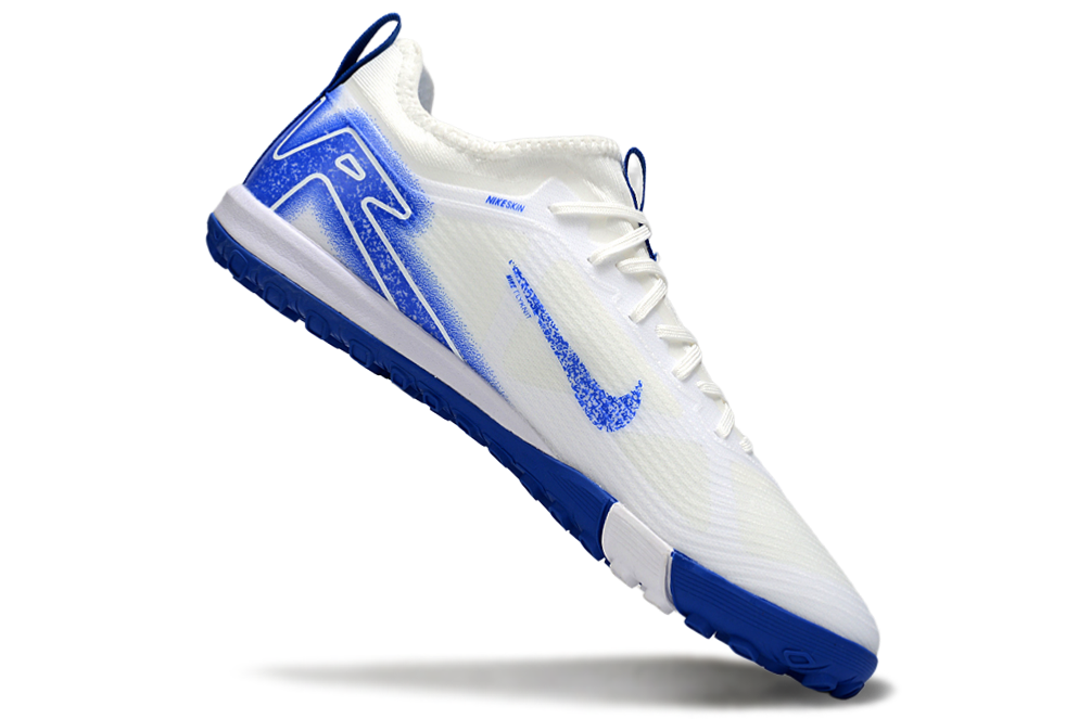 (Arrival 39-45) PREDATOR ACCURACY+TF BOOTS 39-457