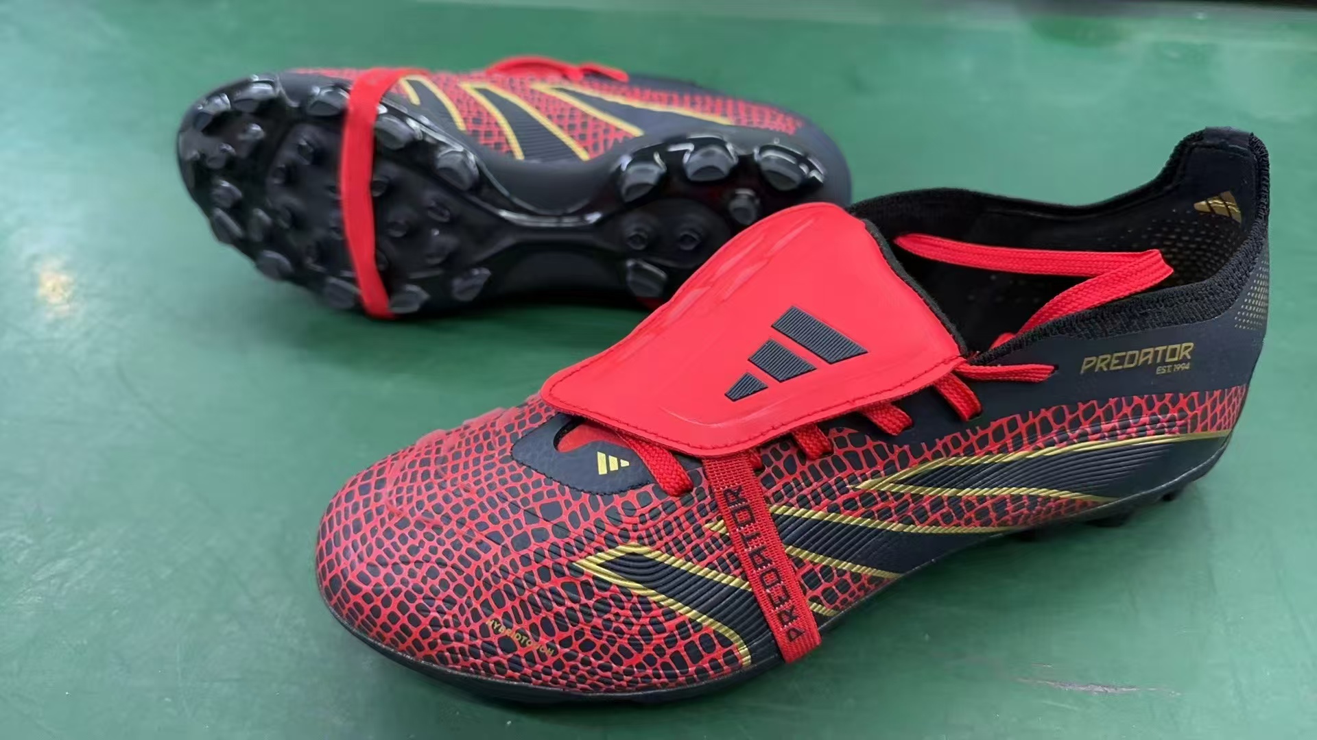 (Arrival 39-45) Puma FUTURE 8 ULTIMATE FG 39-458