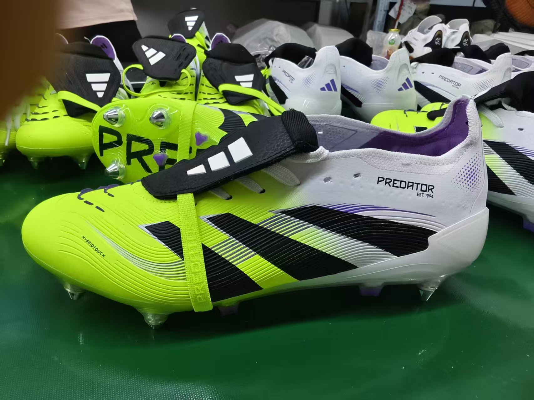 (Arrival 39-46) Nike Assassin 16th generation high-top built-in fully air cushioned waterproof knitted FG football shoes Nike Air Zoom Mercurial Superfly IIX Elite FG39-4610