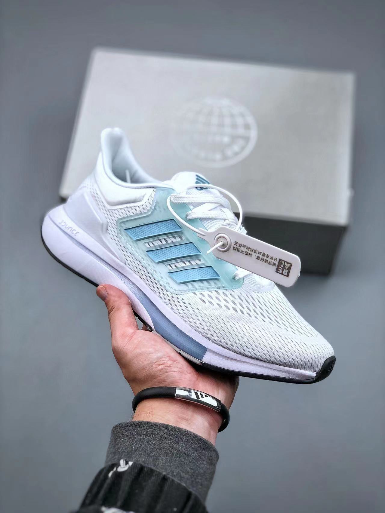 adidas Men's Eq21 Run Sneaker, Ftwbla Ftwbla Azupu