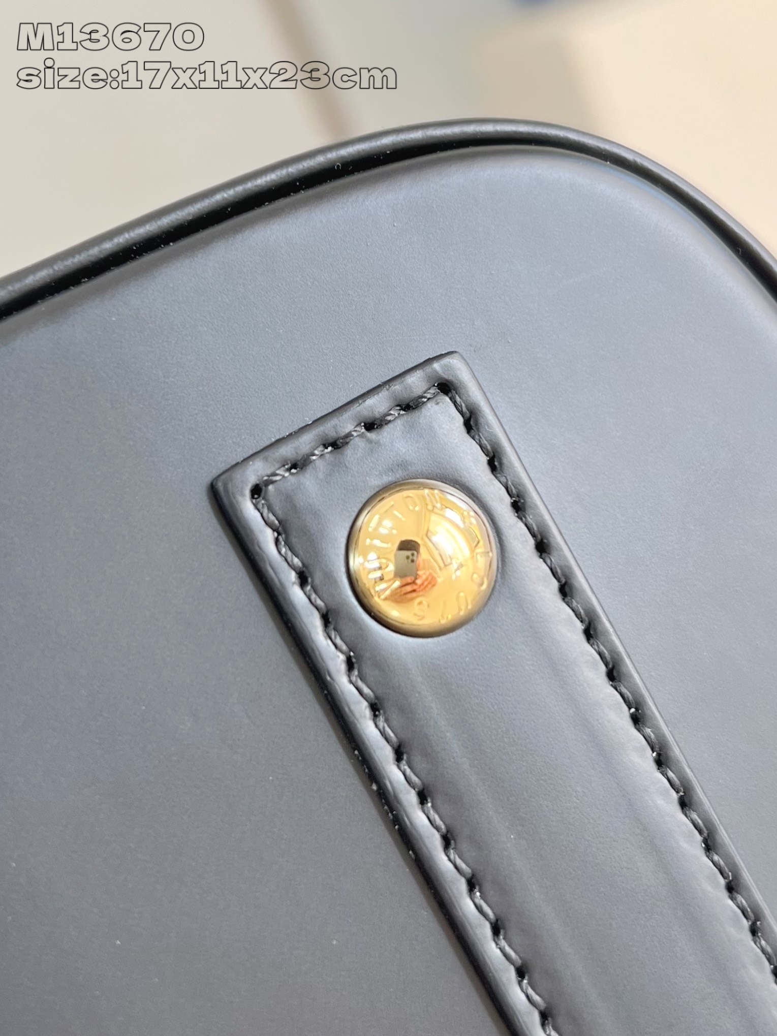 Alma LV Icons Women Bags | LOUIS VUITTON