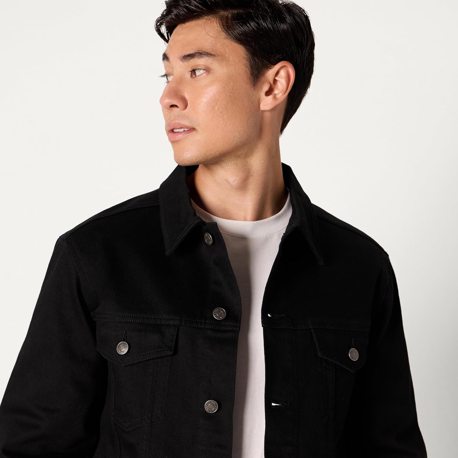 Amazon Essentials Men’s Low Stretch Regular-Fit Denim Jacket