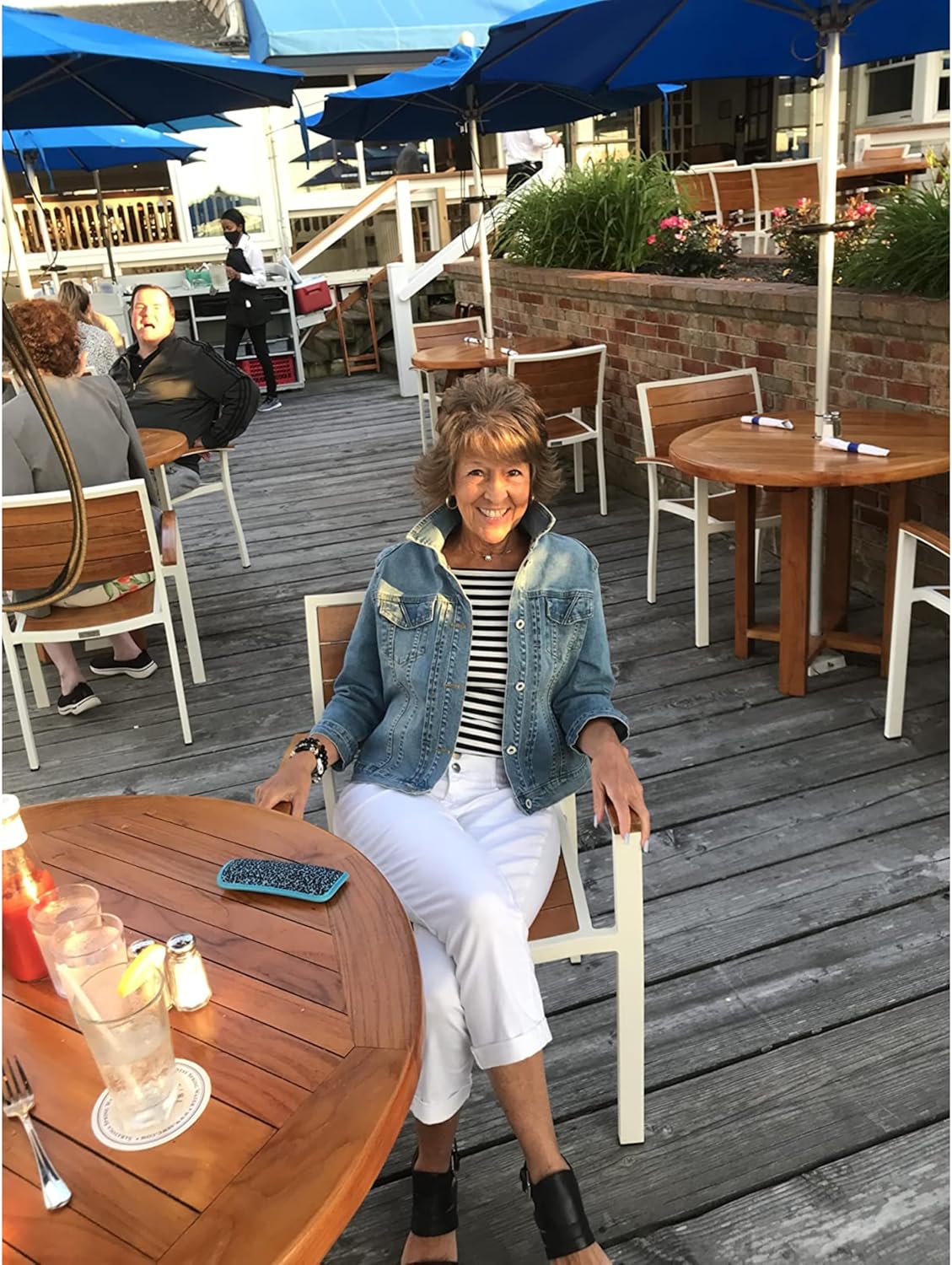 AMEBELLE Women’s 3\/4 Sleeve Strech Distress Slim Crop Denim Jean Trucker Jacket