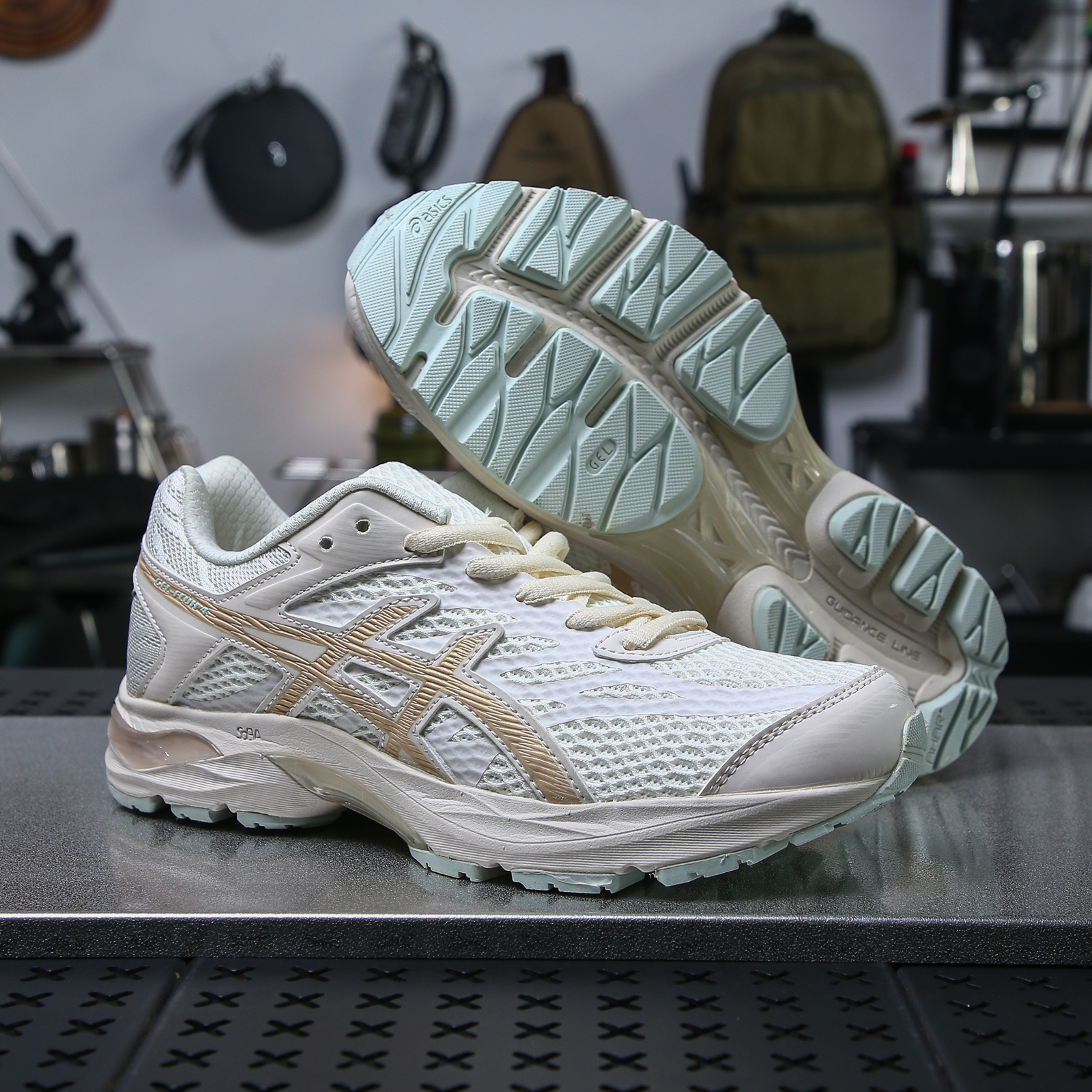 Asics Gel Flux 4 ‘Cream Blue’ 1011A614‑102 A