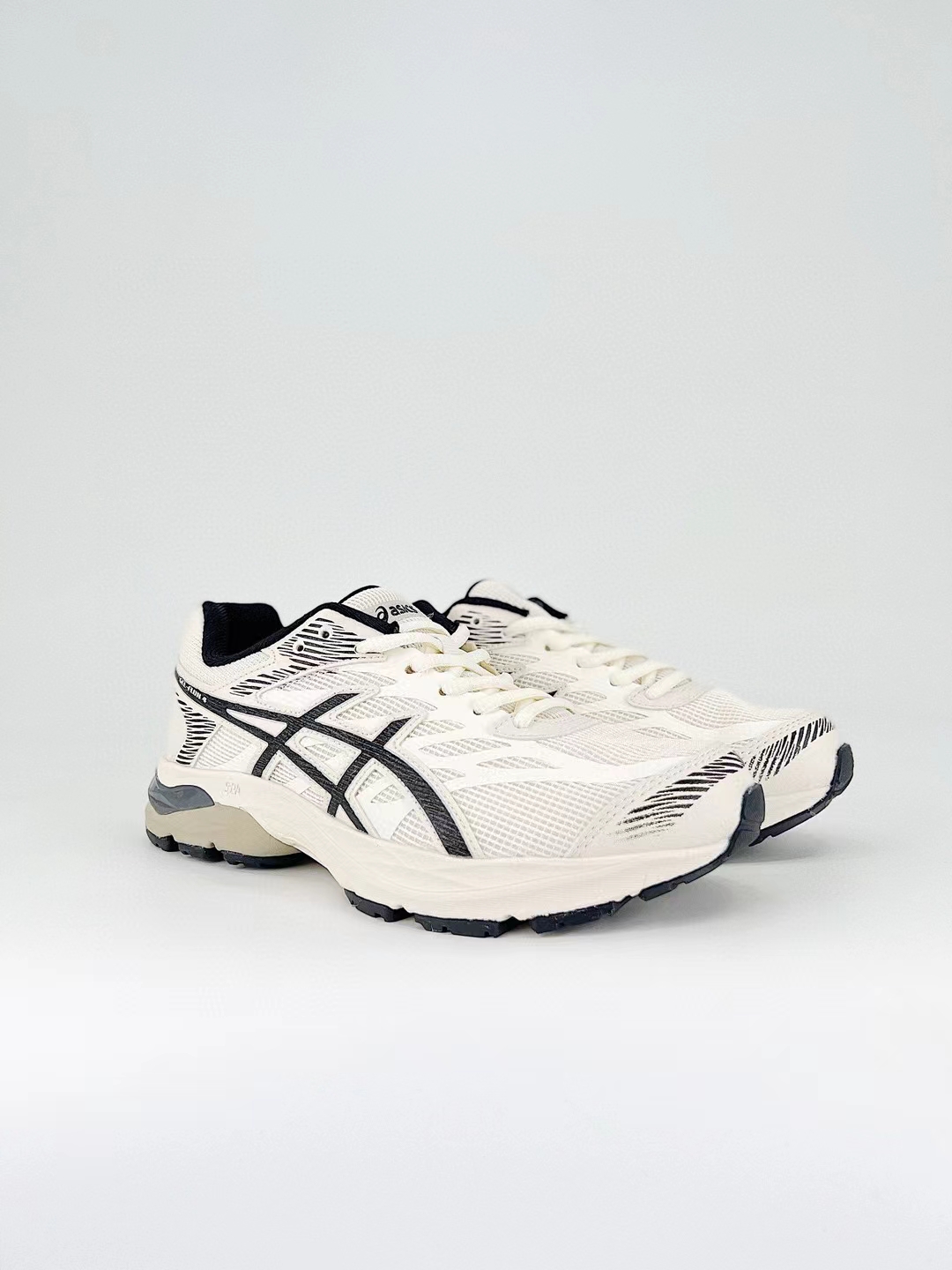 ASICS Gel Flux 4 'Cream Brown' 1011A614-200