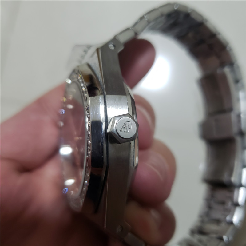 Alternative view of Audemars Piguet Skeleton Diamond - Steel Bracelet Watch