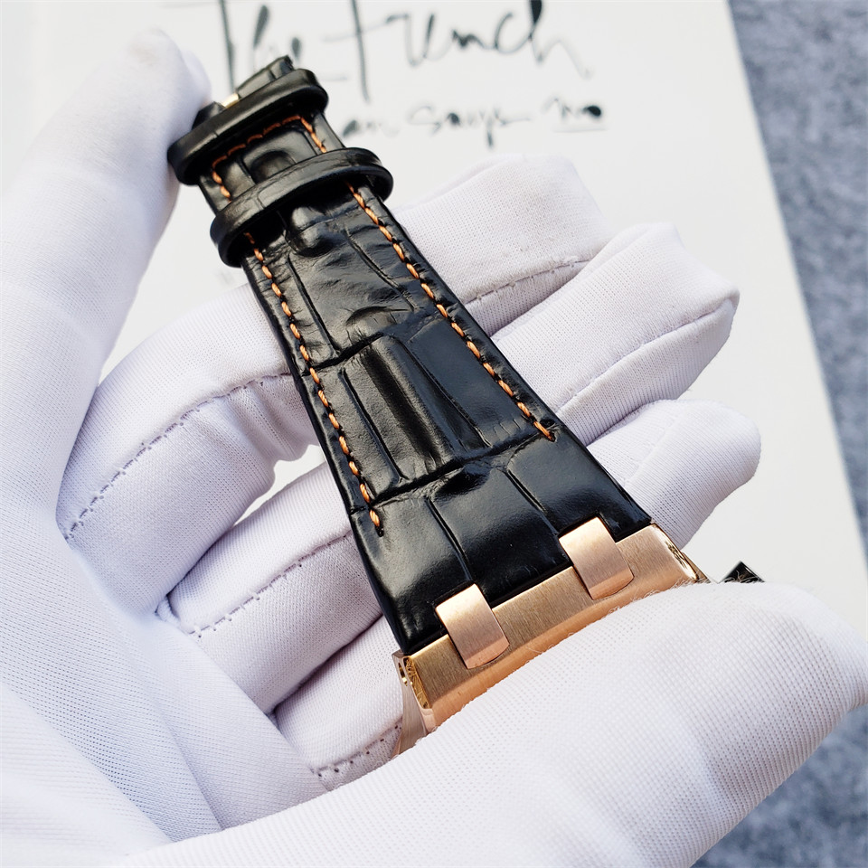 Alternative view of AP Royal Oak Rose Gold Chronograph - Black Dial