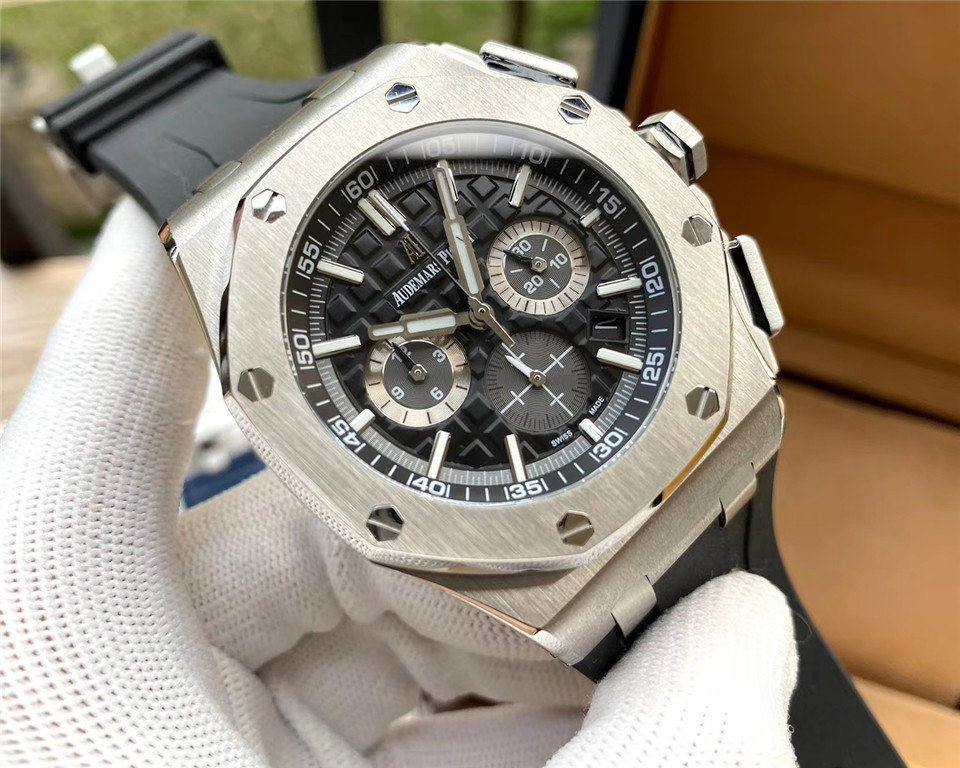 Audemars Piguet Royal Oak Offshore Chronograph 42mm Blue AP 26480ti Full Set