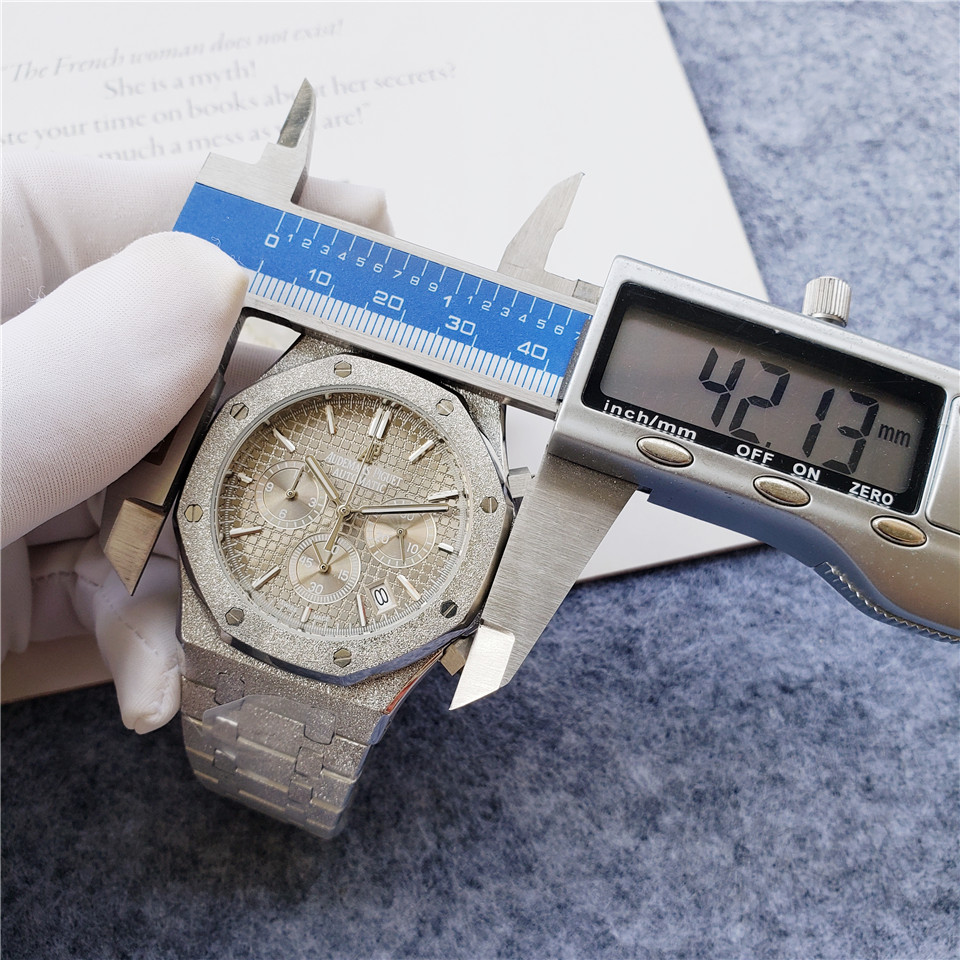 Alternative view of Audemars Piguet Frosted Gold Chronograph - Silver Dial