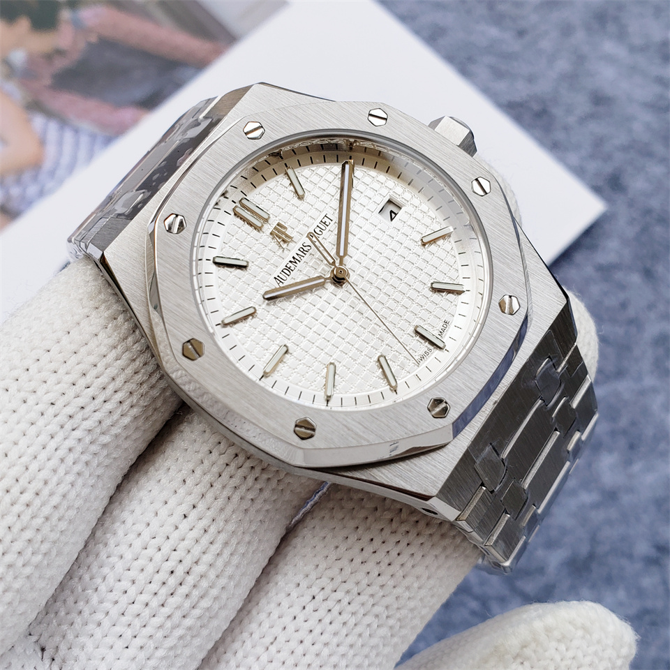 royal Audemars Piguet Silver Dial - Audemars Piguet Royal Oak Silver - Image 5