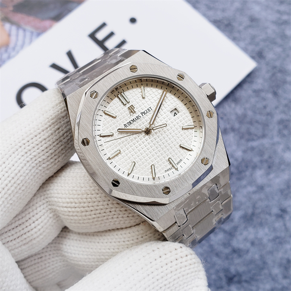 royal Audemars Piguet Silver Dial - Audemars Piguet Royal Oak Silver - Image 2