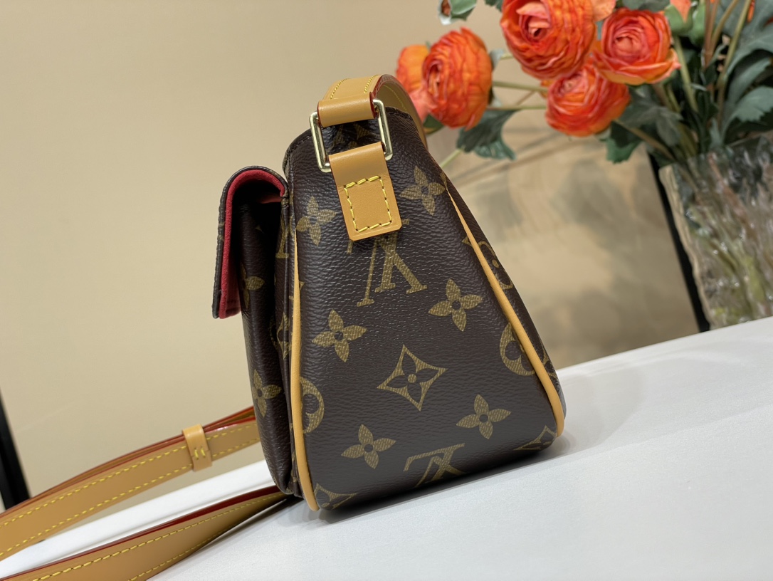 Authentic LOUIS VUITTON Monogram Viva Cite PM M5116