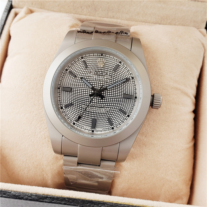 Automatic Mechanical Watches for Men: 40mm Stainless Steel Waterproof Wristwatch Special Color Design Duy