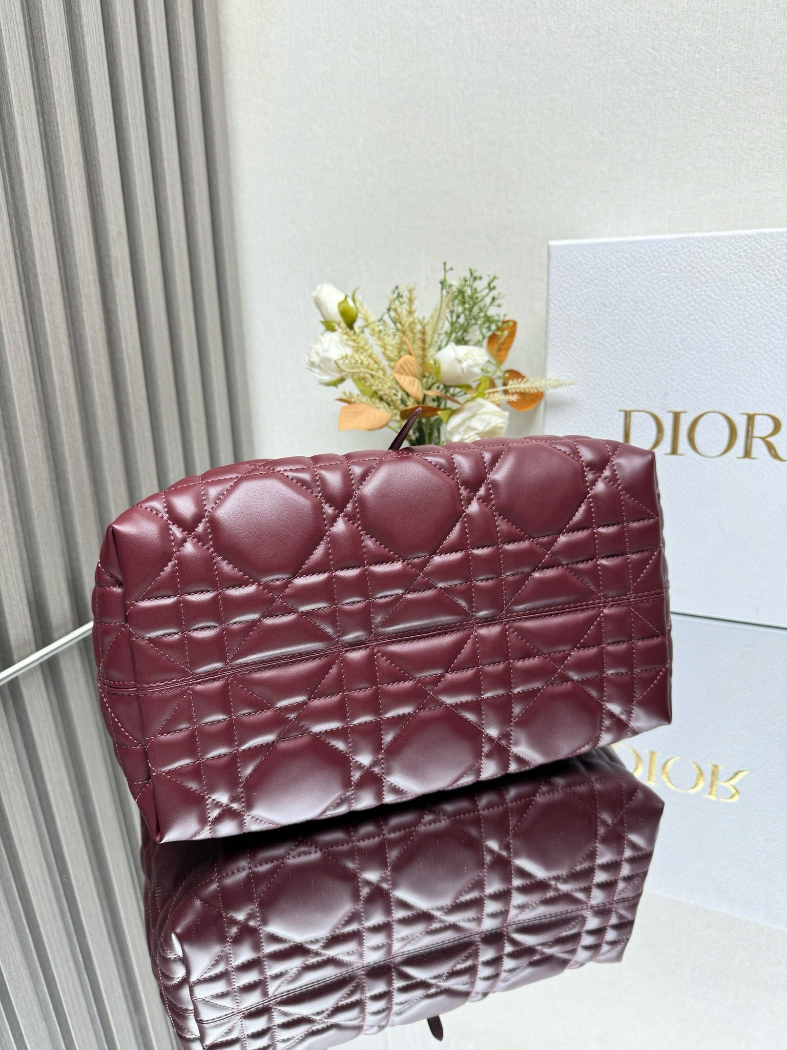 Bag Dior Medium Toujours Bag ‘Burgundy Calfskin’