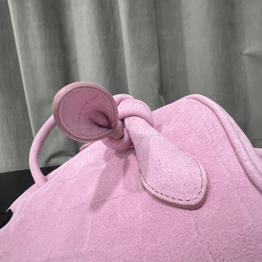 bag Jacquemus The Small Turismo 'Pink' 251BA416-3243-