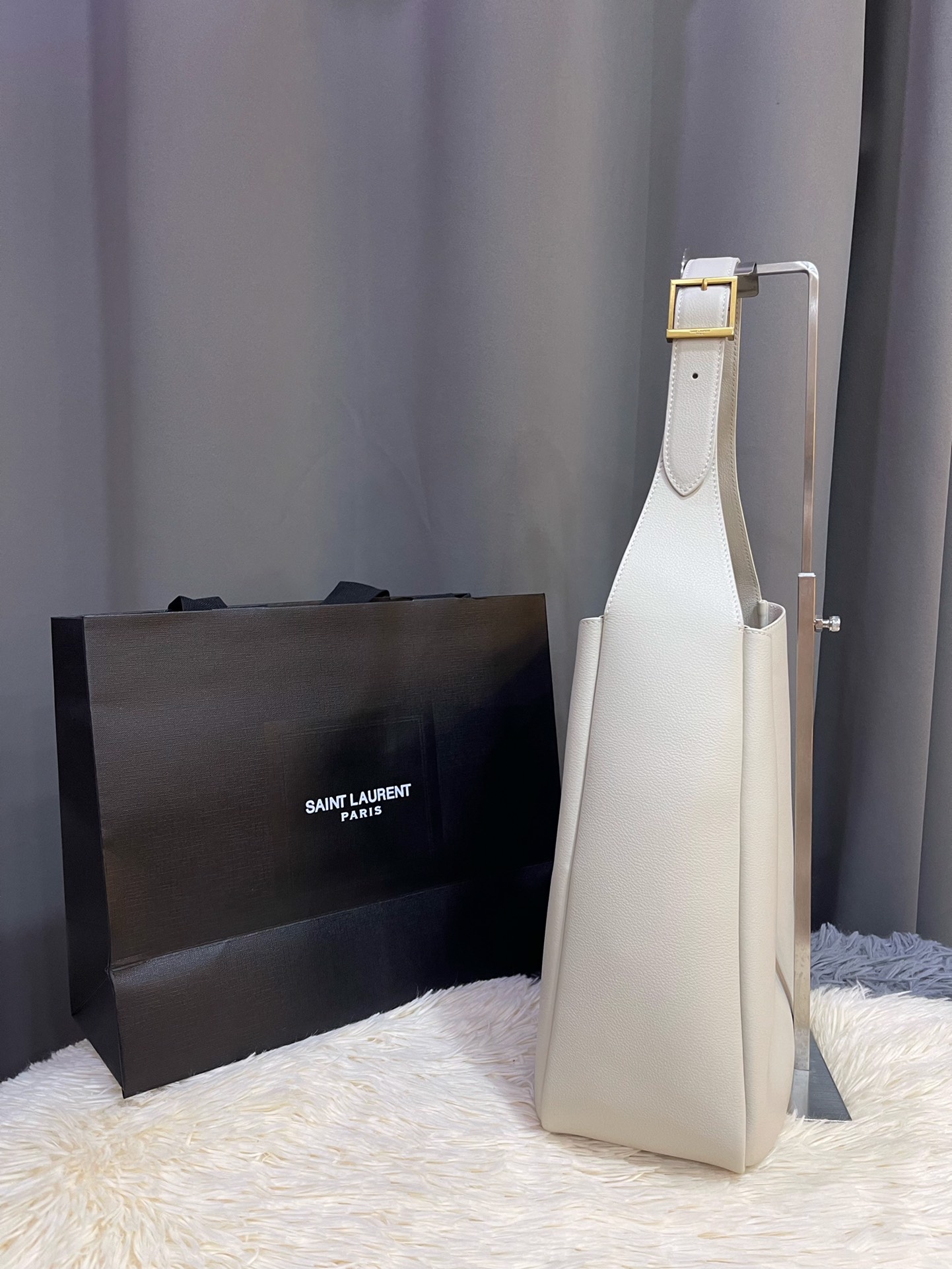 bag Saint Laurent Le 5 À 7 'Blanc' 713938AAAUQ9207