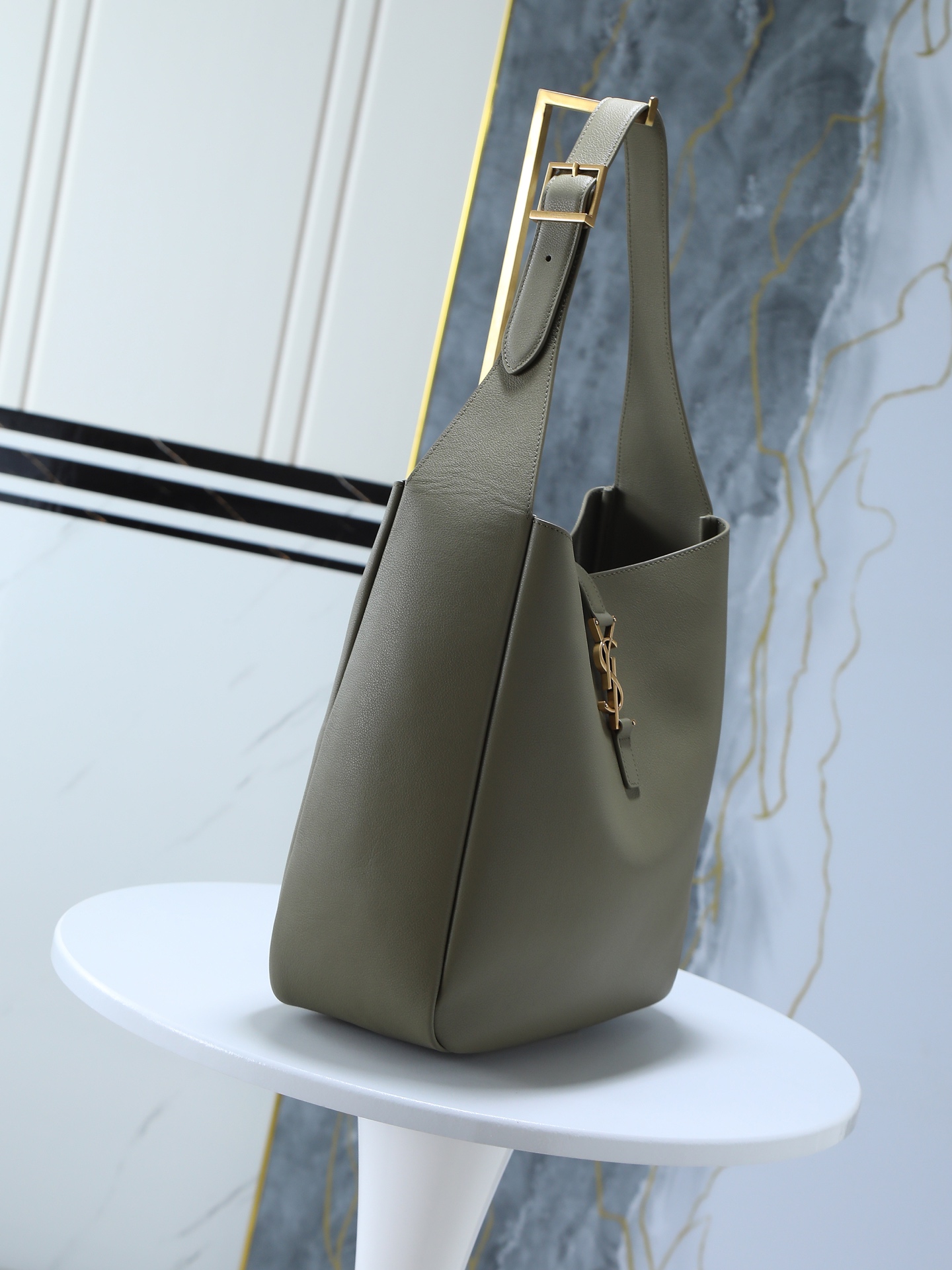 bag Saint Laurent Le 5 À 7 Supple Baby 'Musk' 809461AADUU3212