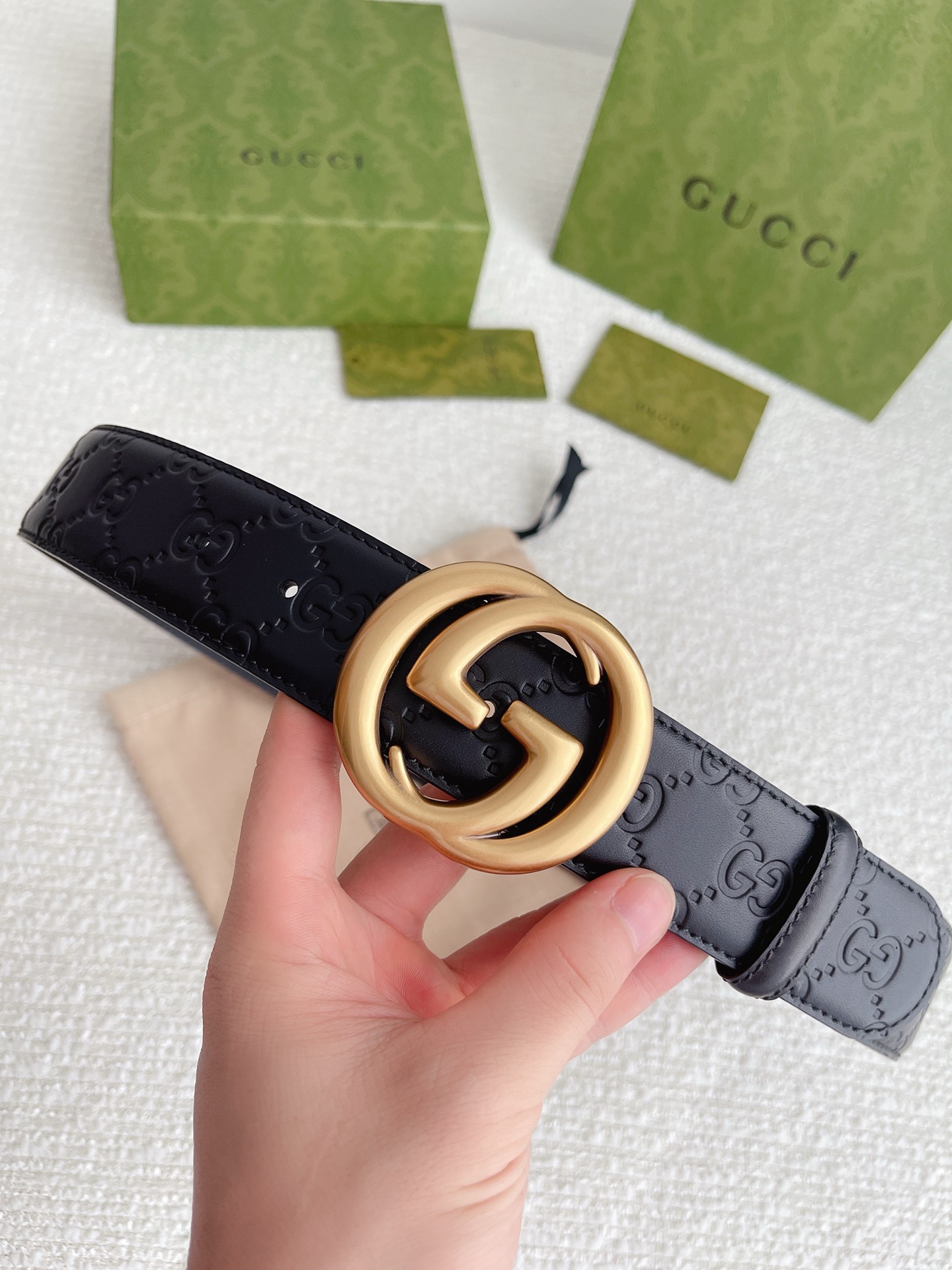 BELT GUCCI BELT BLACK LEATHER  GOLD BUCKLE CLASSIC LOGO