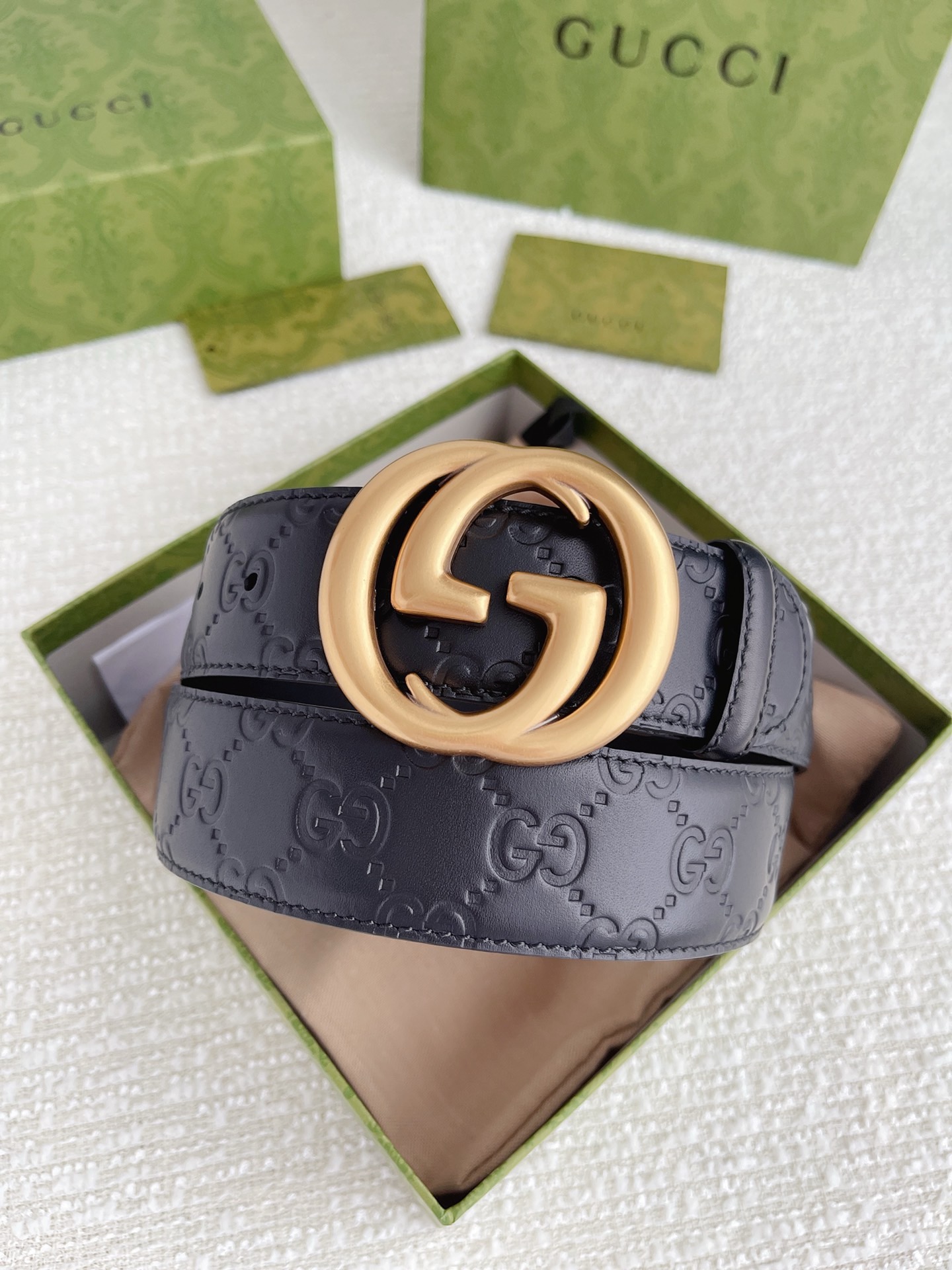 BELT GUCCI BELT BLACK LEATHER  GOLD BUCKLE CLASSIC LOGO