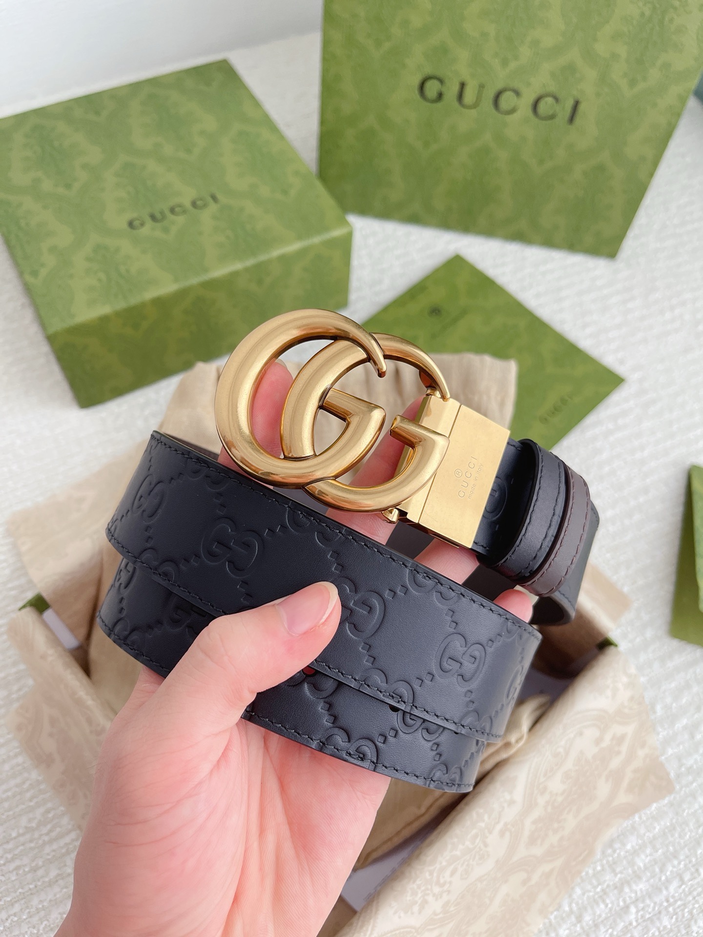 gold Gucci Black Embossed Leather Belt - Gucci Black Embossed Leather