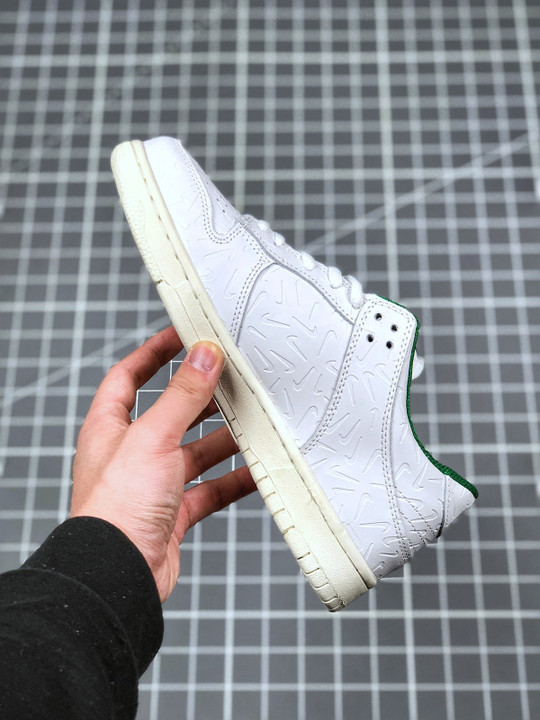 Ben-G x Nike SB Dunk Low White Lucid Green CU3846-100