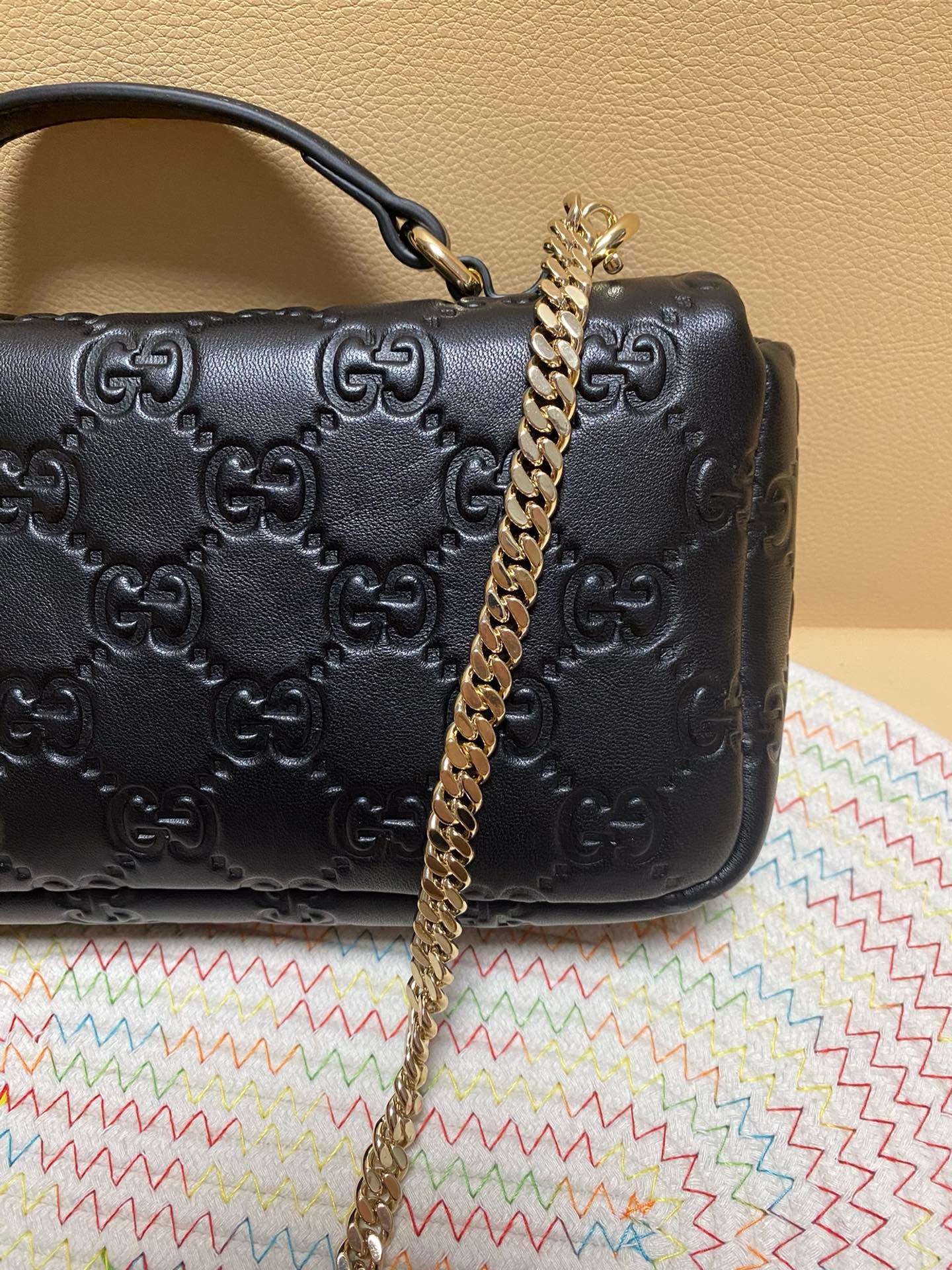 Gucci GG Marmont Mini Black Bag: Premium Top Handle Style 2024