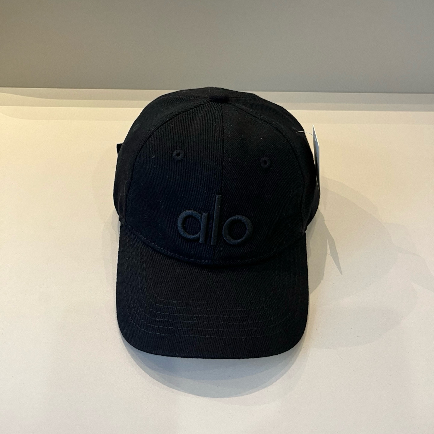 embroidered ALO Yoga Black Baseball Cap - ALO Yoga Black Embroidered