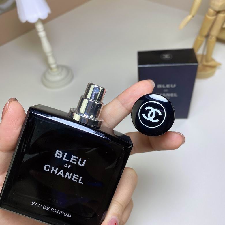 BLEU DE CHANEL Eau de Parfum Spray (EDP) – 3.4 FL. OZ.