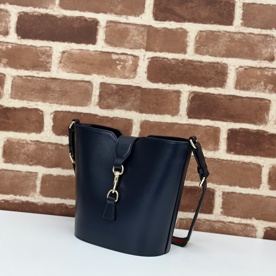 blue Gucci Bucket bags and bucket purses for Women