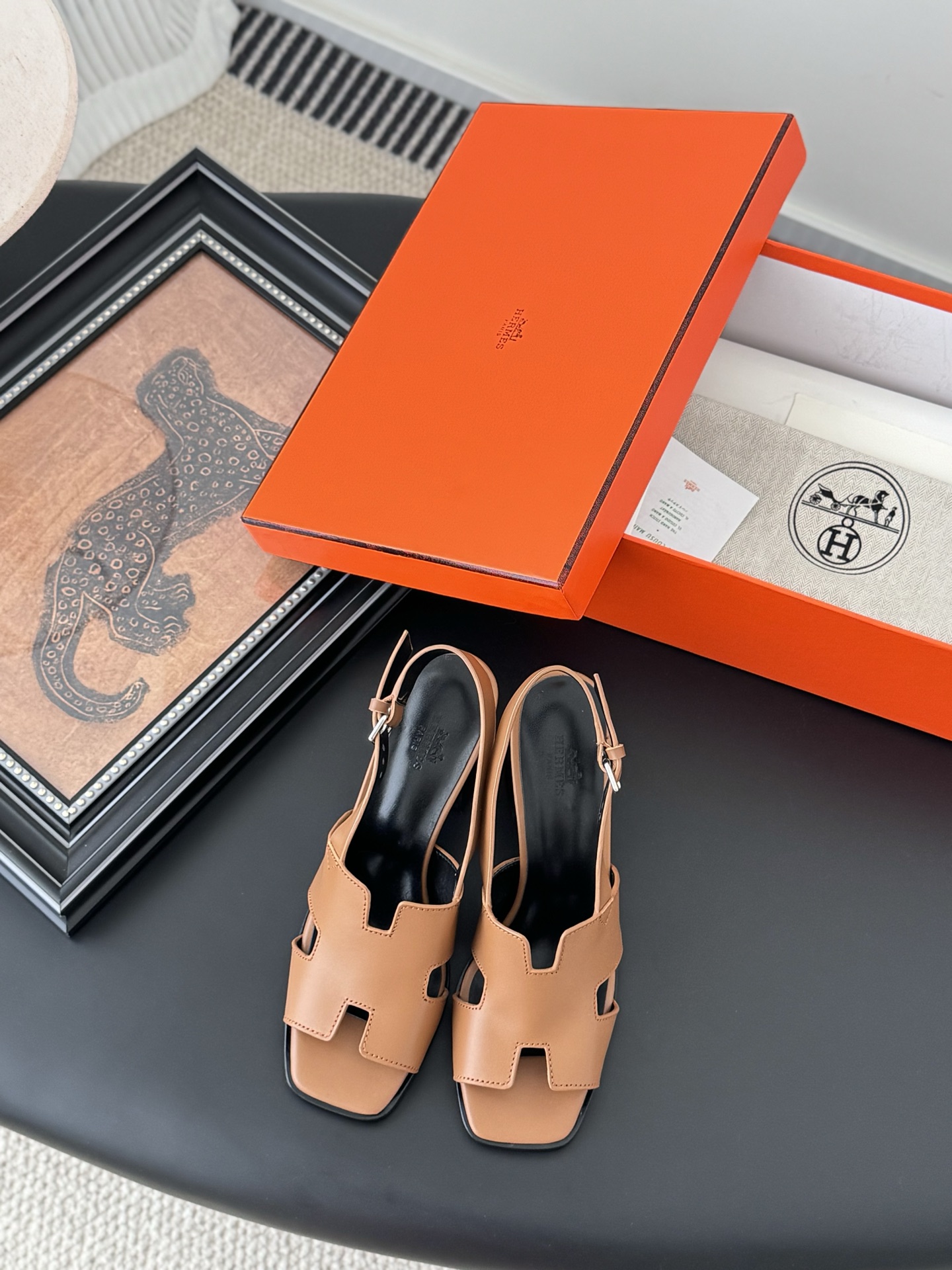 BNIB Hermes Woman Elbe 60 Sandals Calfskin Marron Glaise PHW