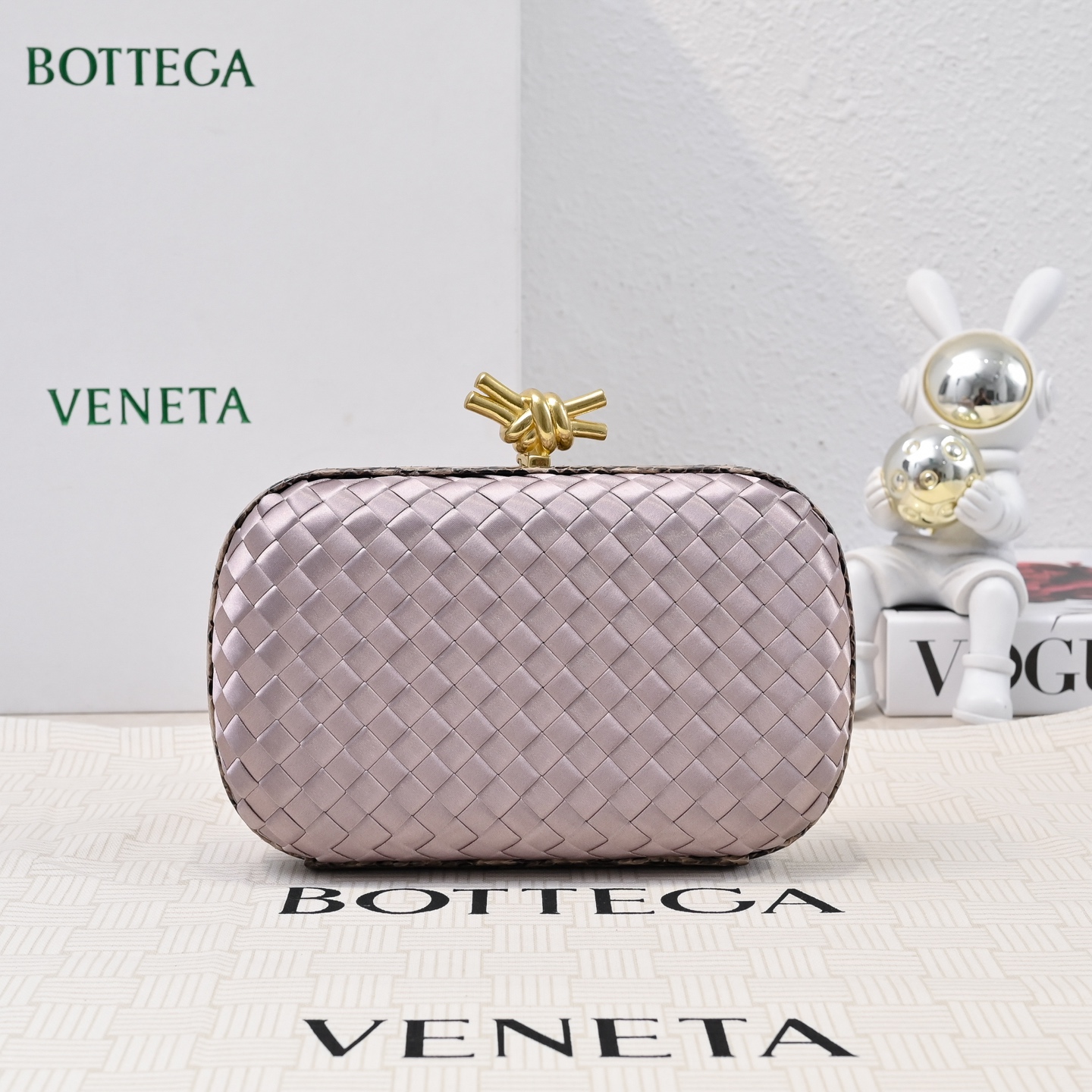 Bottega Veneta Chain Pochette Knot Multiple colors Silk