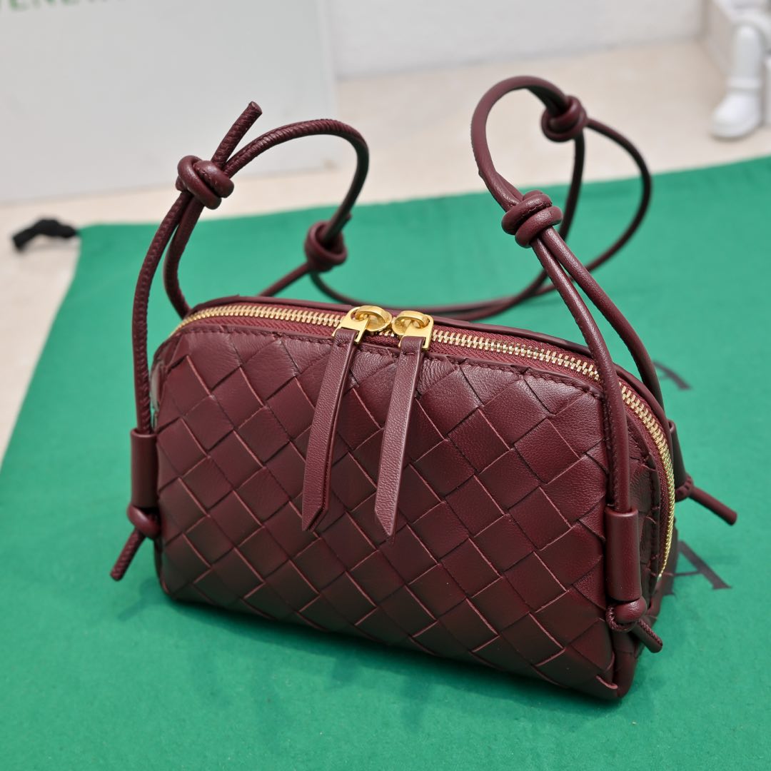 Bottega Veneta Intrecciato Leather Shoulder Bag