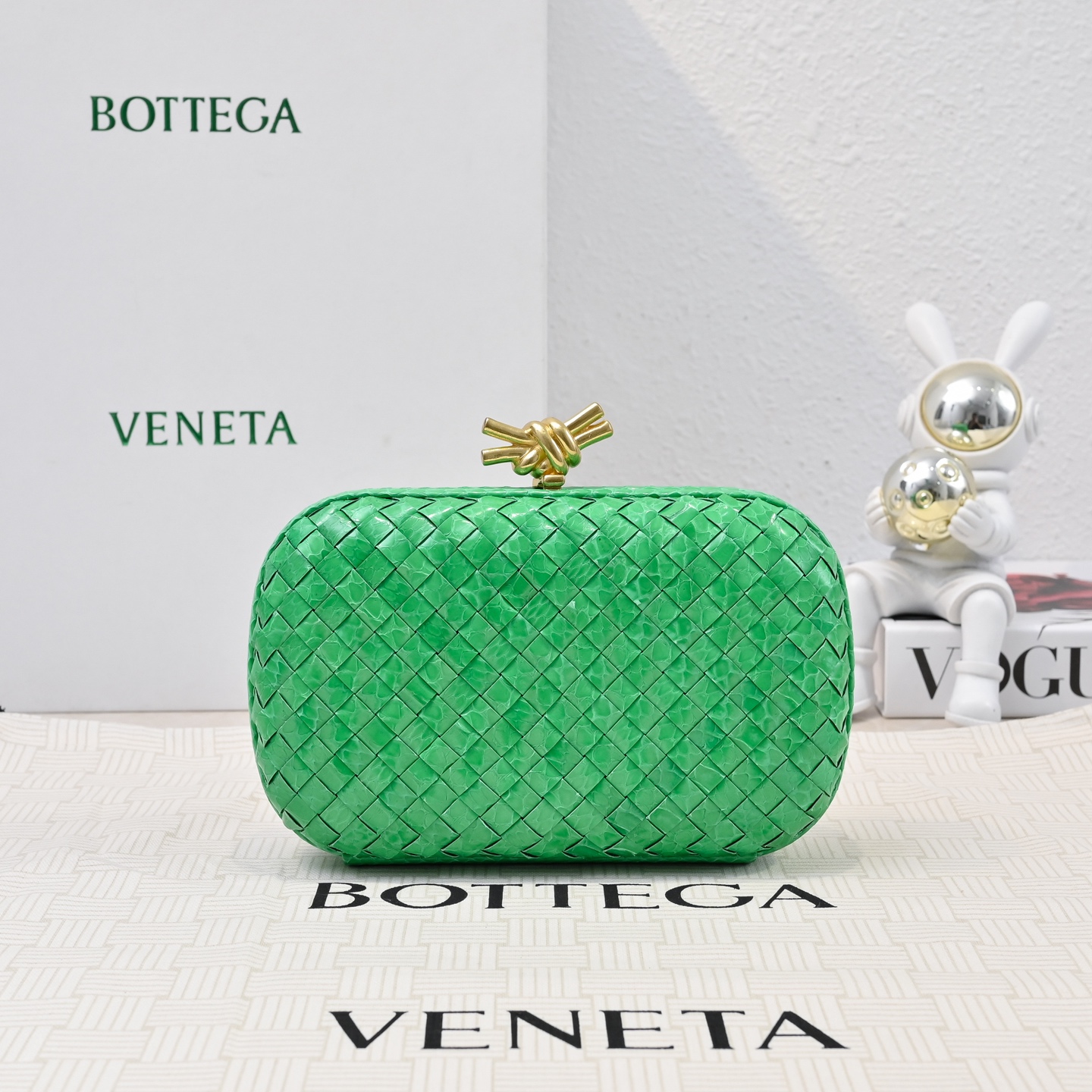 Parakeet Bottega Veneta Knot Clutch