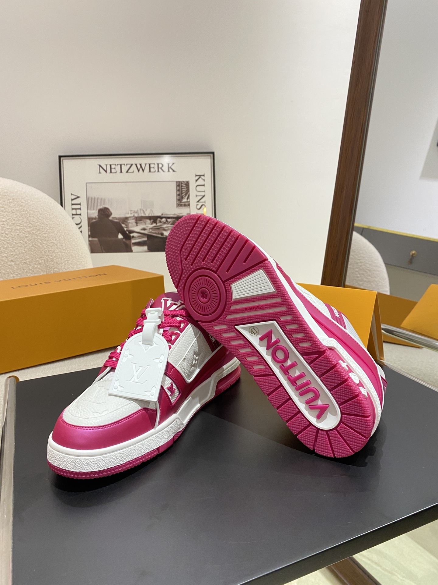 BRAND NEW Louis Vuitton Trainer Low White Fuchsia LV 2 US 3 Virgil Abloh RARE