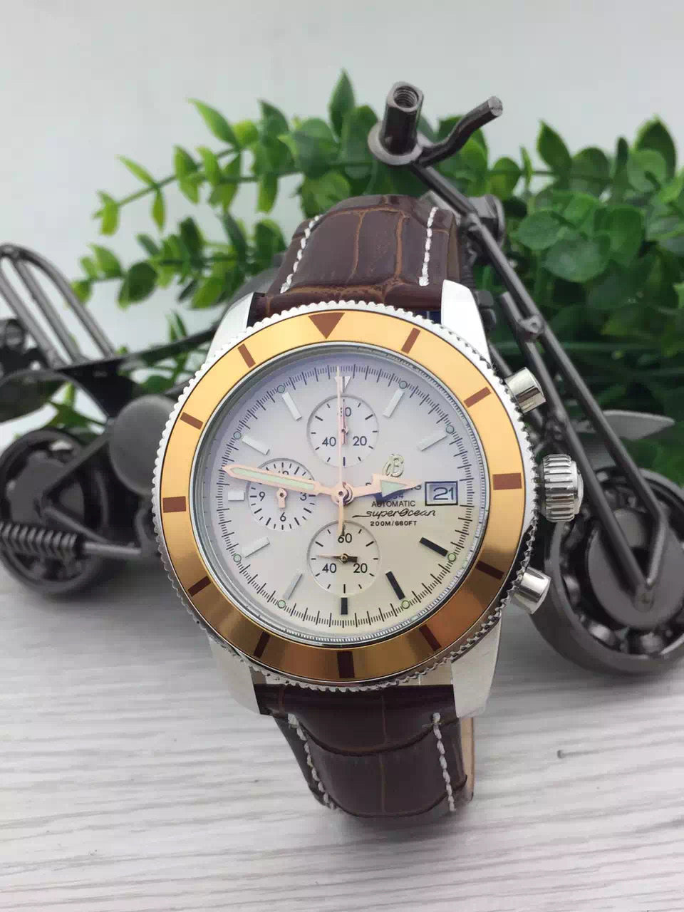 Breitling Gold Bezel Leather - Breitling Superocean Heritage - Gold