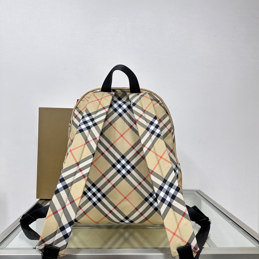 Brown Burberry Backpacks for Men | Burberry  01169