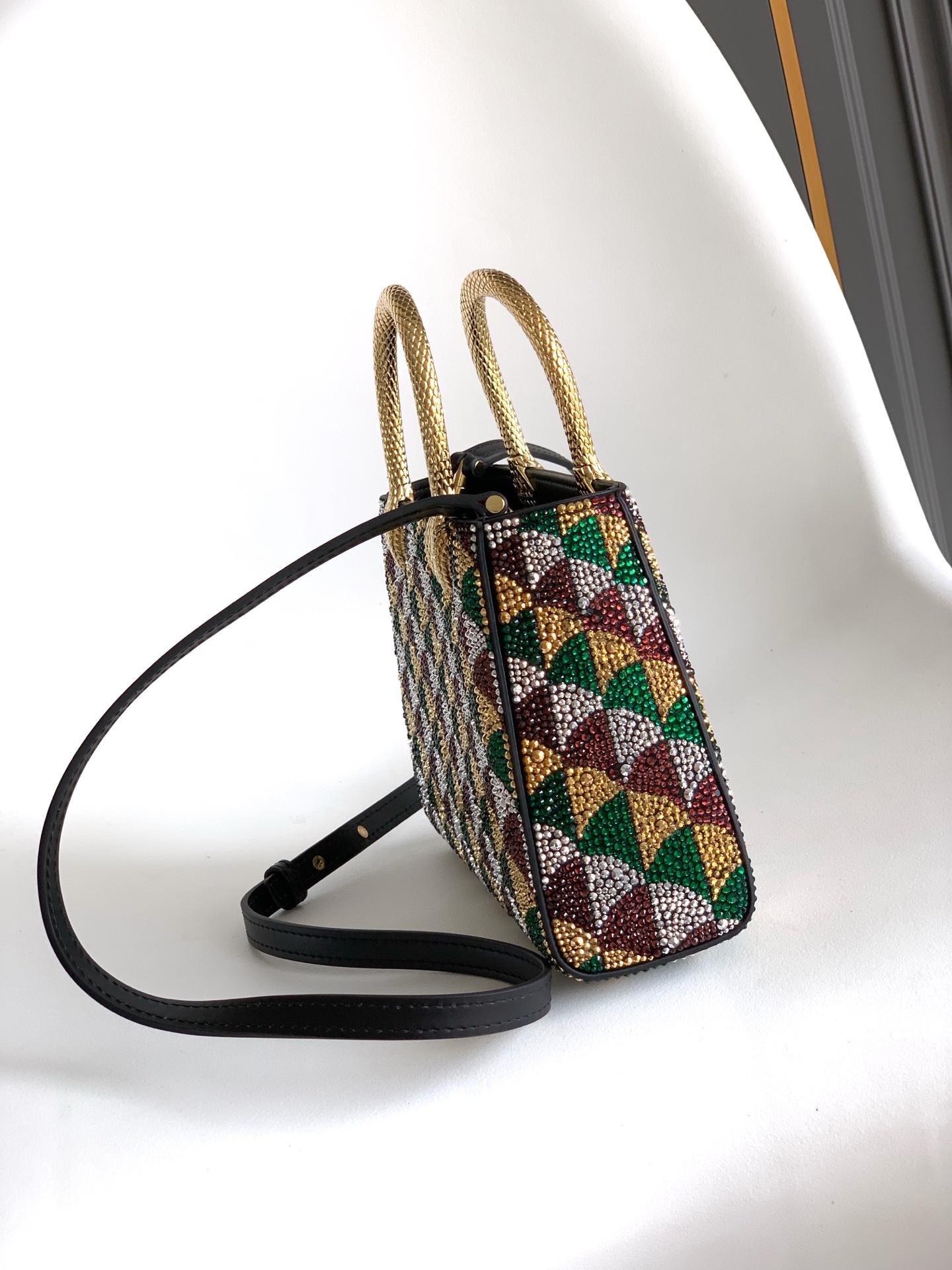 Bulgari Bvlgari Bags & Accessories Collections | Bvlgari Official Bvlgari 00019