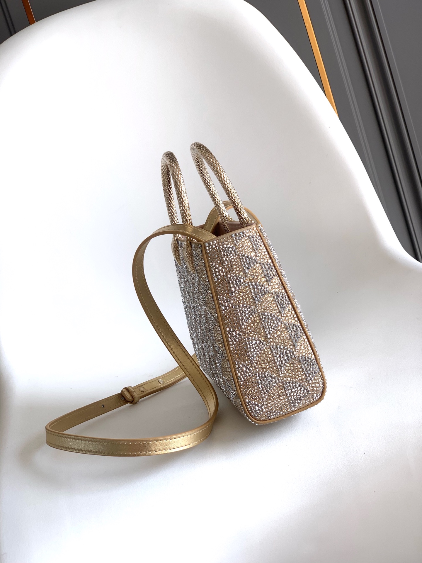 Bulgari Crystals Serpentine Duo Top Handle 294305 | Bvlgari