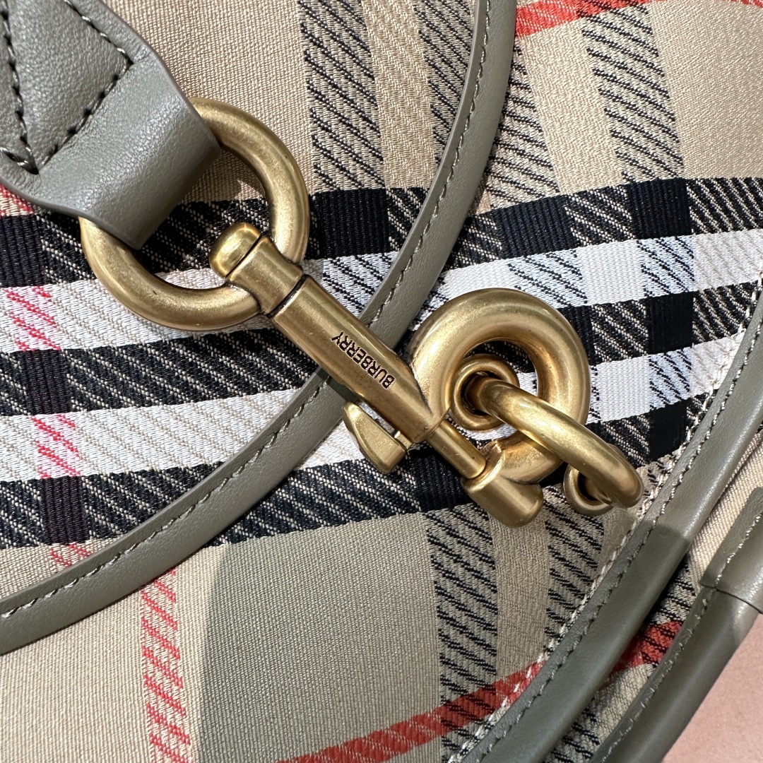 Burberry B Clip Small Handbag in Brown