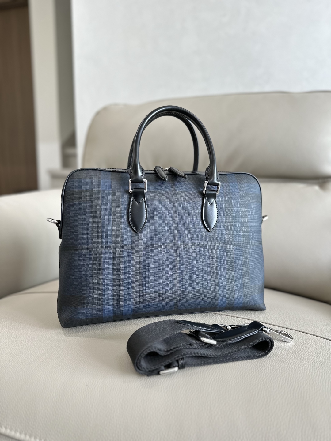 Burberry Black & Blue Check Bermondsey Briefcase for MenBurberry  018610