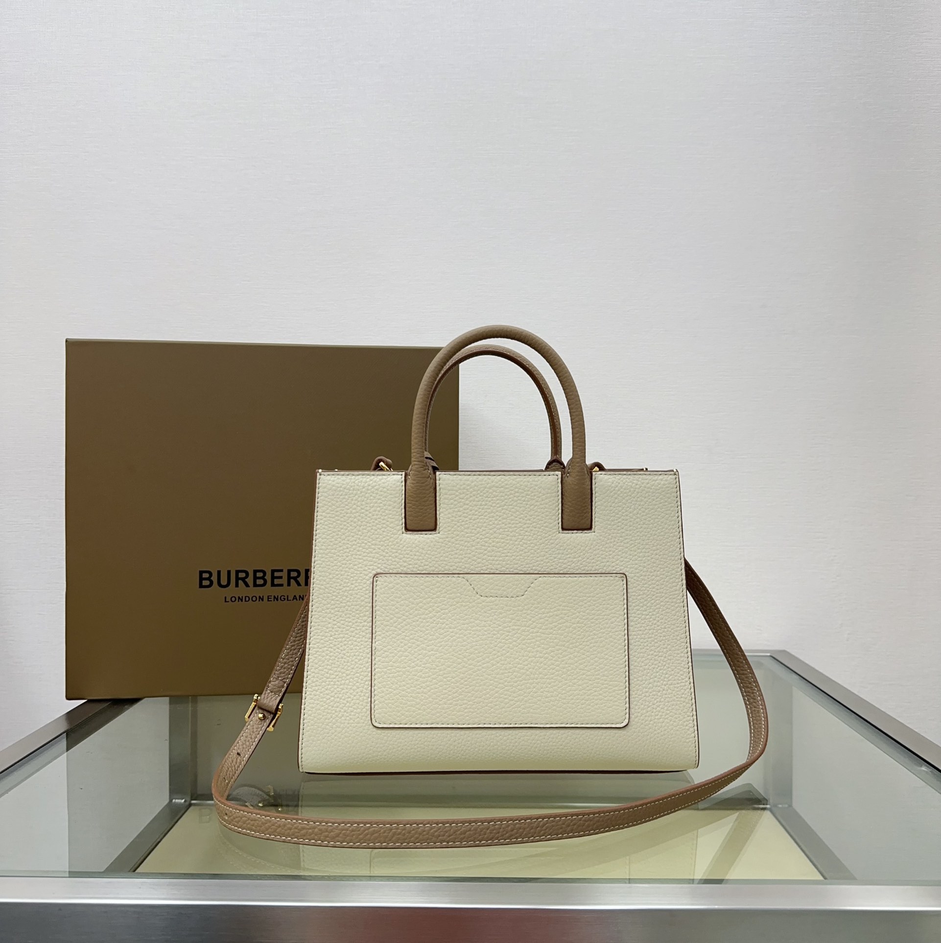 BURBERRY Calfskin Mini Frances Tote Camel 1249322 |