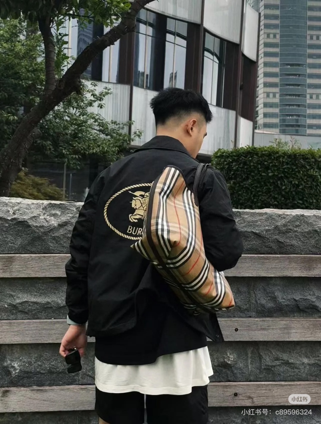 Burberry Canterbury Tote Bag in Brown BURBERRY  02899