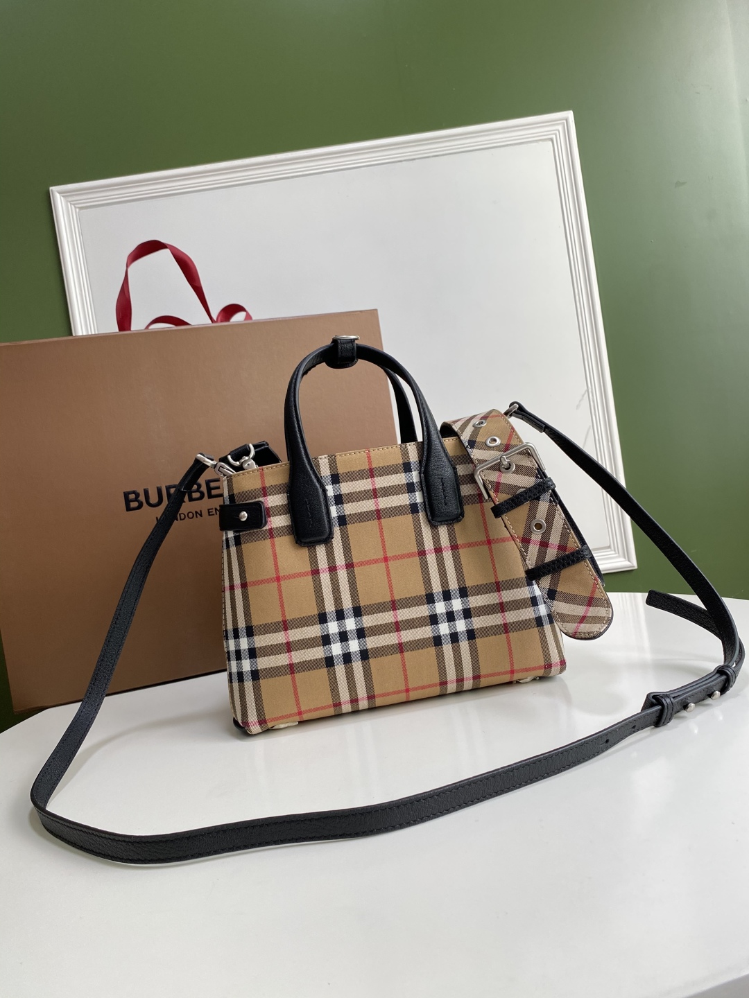 BURBERRY Goatskin Vintage Check Small Banner Tote Black BURBERRY  04149