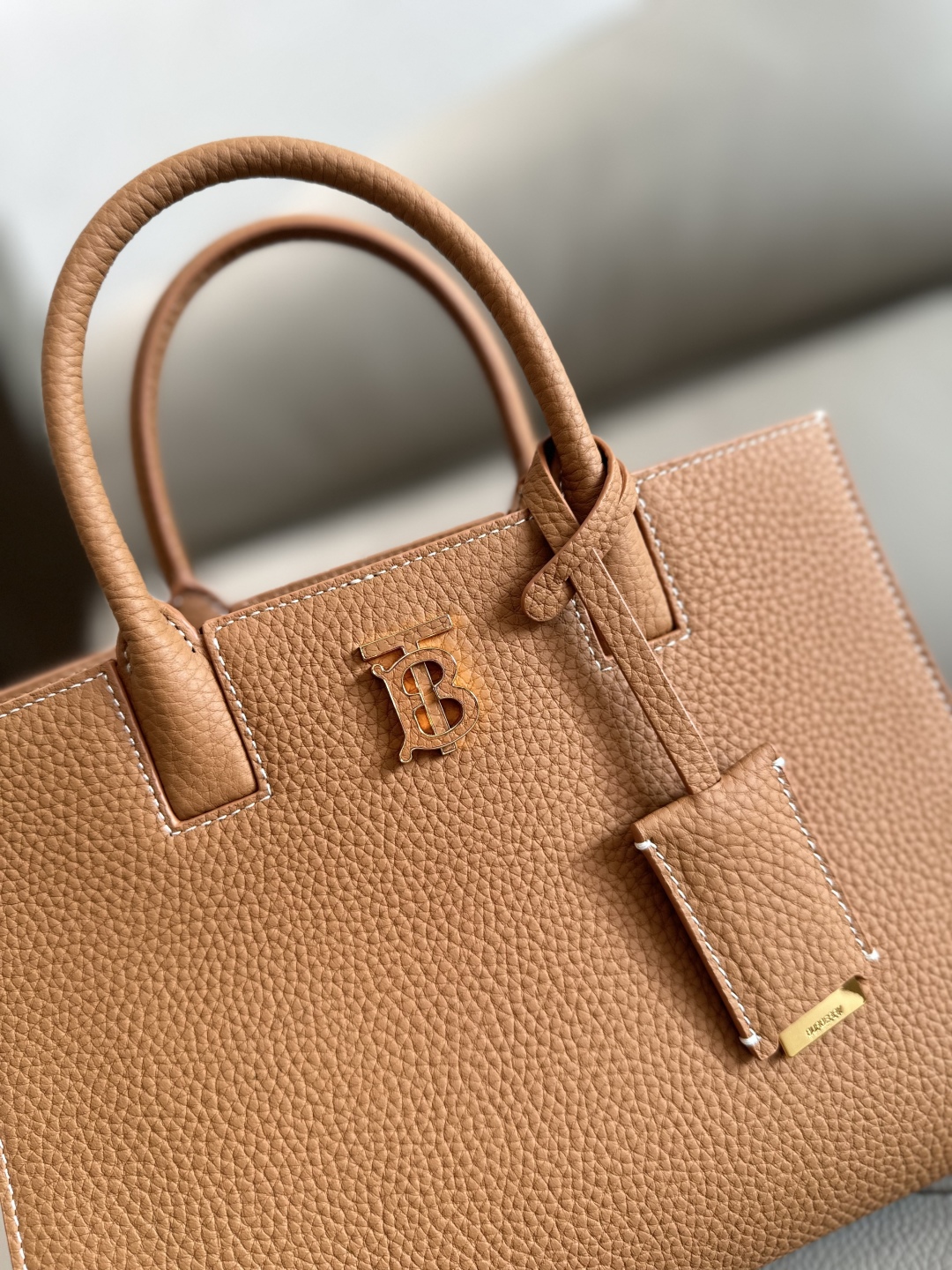 BURBERRY Grained Calfskin Small Frances Tote Warm Russe