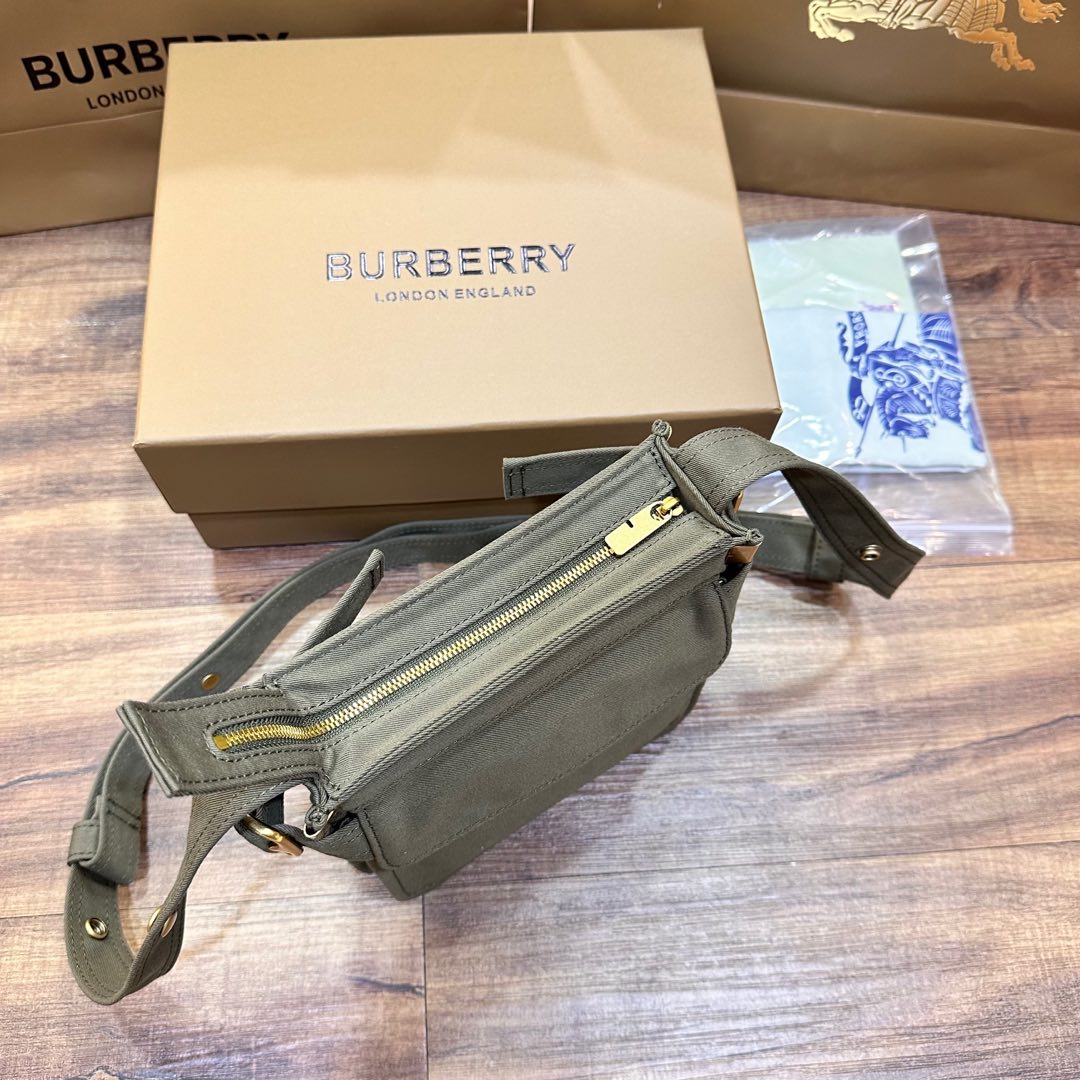 Burberry Logo Embroidered Trench Phone Shoulder Bag  green