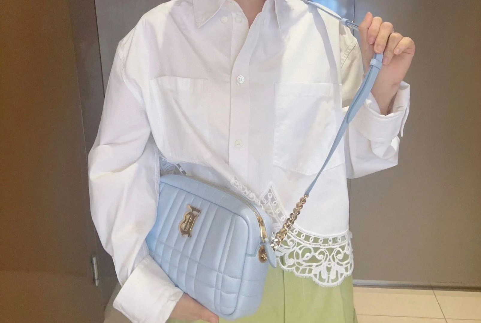 Burberry Lola Camera Bag in Pale Blue Burberry  00909